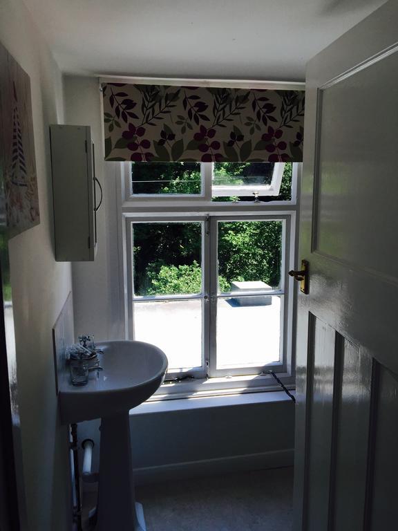 Cottage Inn Lynton Room photo