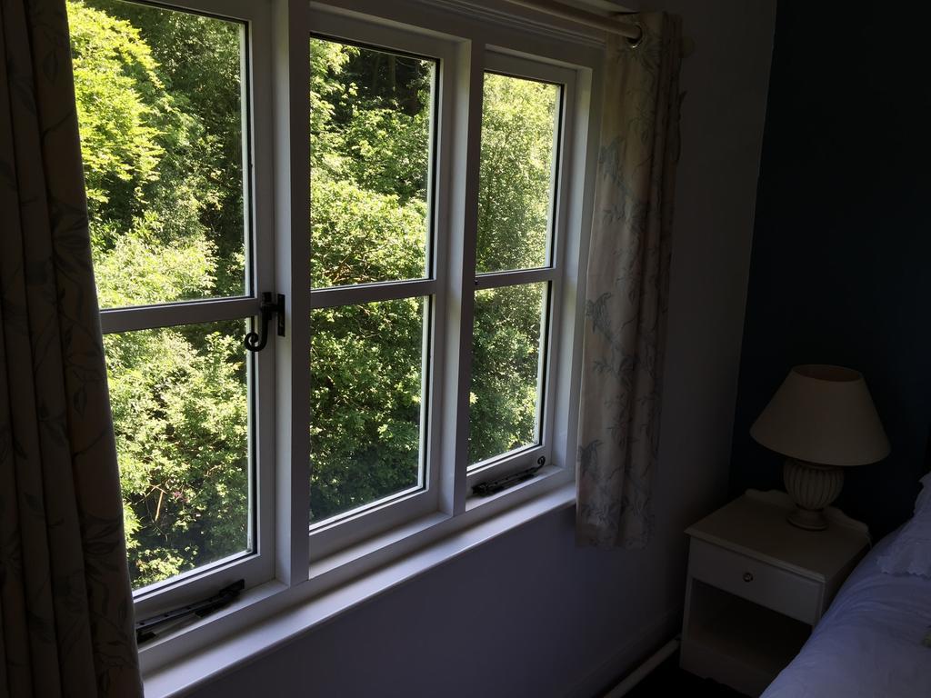 Cottage Inn Lynton Room photo